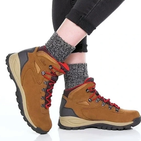 Columbia Shoes - COLUMBIA Newton Ridge Waterproof Hiking Boots NWOB Size 7.5